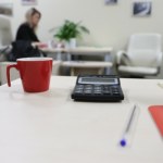 praca hybrydowa Wielki powrót do biur. Firmy w Polsce ograniczają pracę zdalną