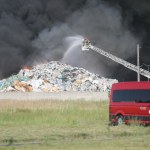 Chorzów Wielki pożar odpadów w Chorzowie. 200 strażaków, akcja może trwać kilka dni