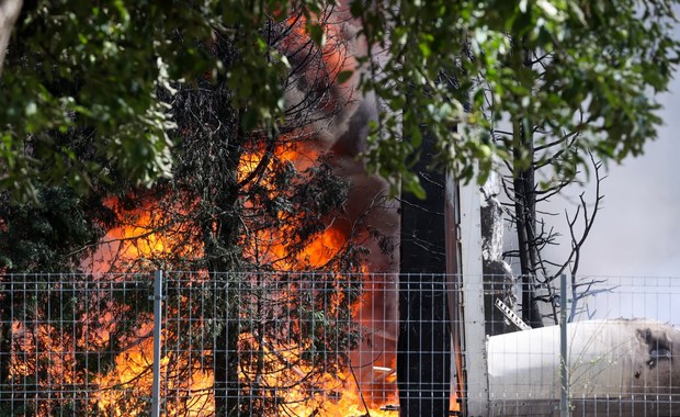 Wielki pożar składowiska odpadów w Łódzkiem. 11 osób poszkodowanych