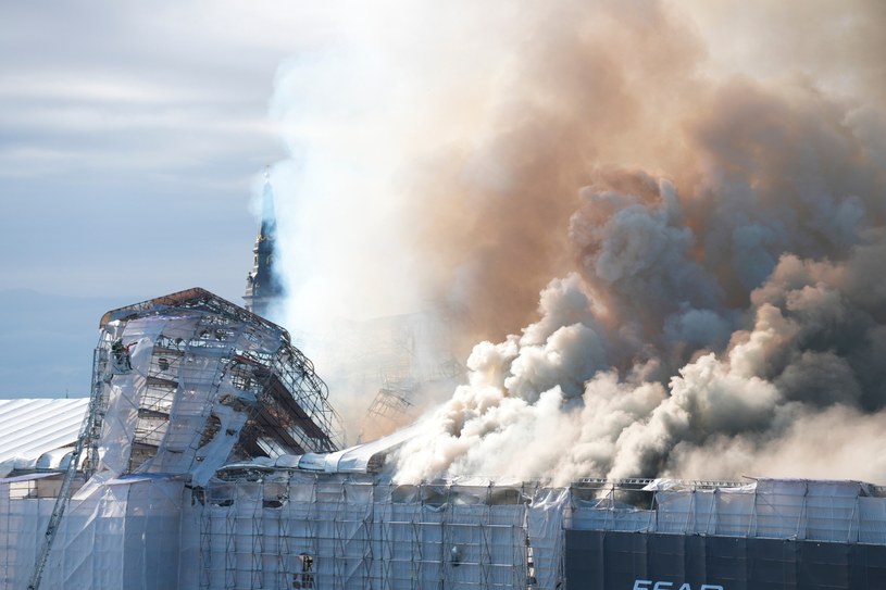 Wielki pożar w Kopenhadze. "400 lat dziedzictwa w płomieniach" 