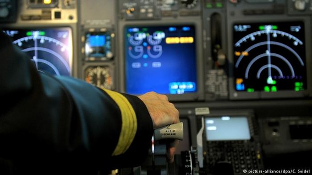 Wielki strajk pilotów linii Ryanair obnażył wszystkie mankamenty zawodu pilota komunikacyjnego /Deutsche Welle