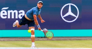Wielki sukces Kamila Majchrzaka! Polak zwycięzcą turnieju ATP