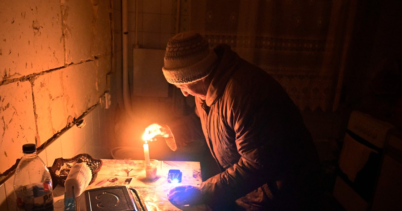 Wielkie przerwy w dostawach energii na Ukrainie /AFP