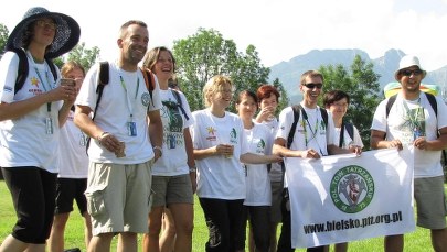 Wielkie sprzątanie w Tatrach. Wyniesiono półtora tony śmieci