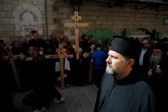 Wielkopiątkowa procesja prawosławnych w Jerozolimie