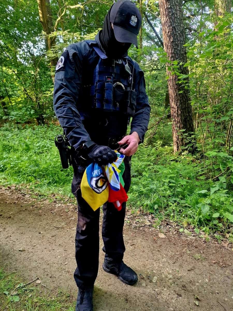 Wielkopolska: Policja udaremniła ustawkę pseudokibiców. Szybka interwencja zapobiegła starciu /Policja Kalisz /Policja