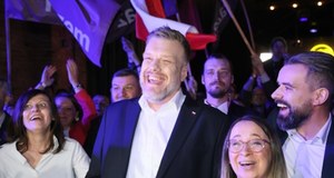 Wielu chętnych do współpracy z Zandbergiem. Partia Razem na fali