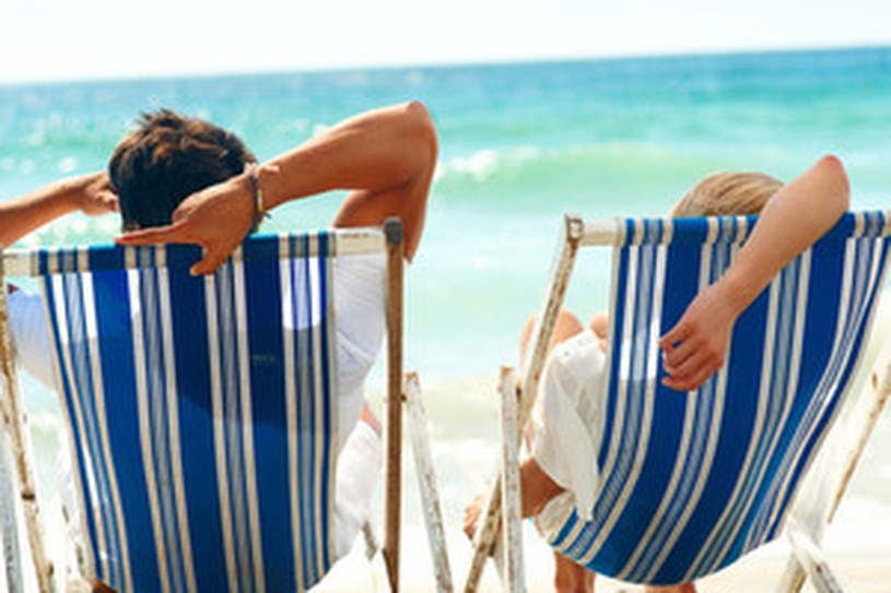 ​Wielu Polakom przysługują pieniądze na wakacje. Nie korzystają, bo nie mają o tym pojęcia