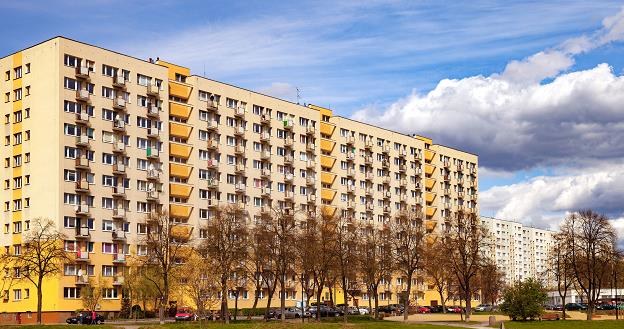 Wielu Polaków nadal wybiera zakup mieszkania z rynku wtórnego /&copy;123RF/PICSEL
