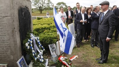 "Wiemy o Jedwabnem dużo i źle"