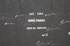 Wiersze Szymborskiej zinterpretowane przez twórców street artu