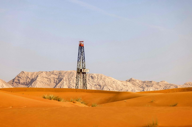 Wiertnia ropy w Dubaju /AFP