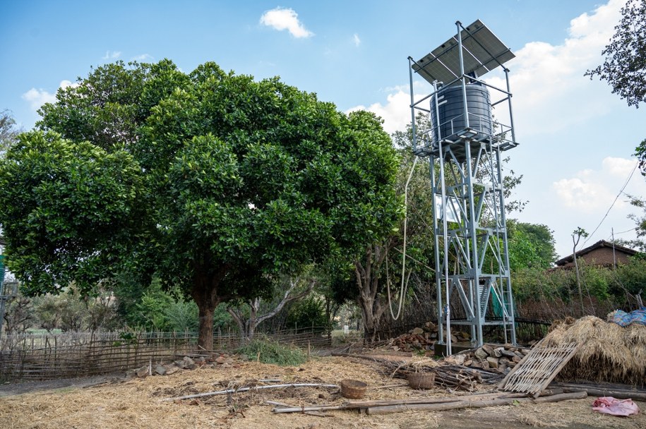Sąsiedzi spalili żywcem matkę z niemowlęciem. Oskarżyli ją o czary
