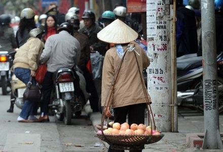 Wietnam - ciężka sytuacja ekonomiczna oraz cenzurowany internet /AFP