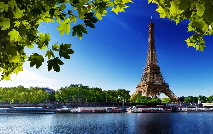 Wieża Eiflla - symbol Paryża /123/RF PICSEL
