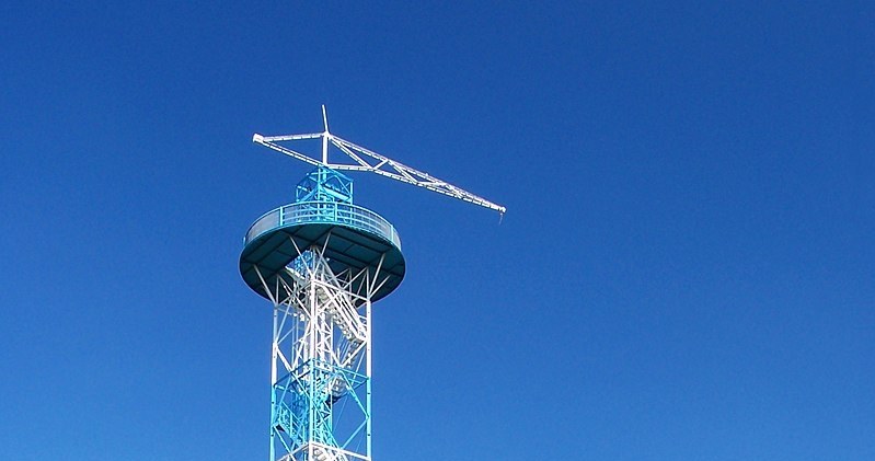 Parachute tower in Kościuszko Park in Katowice /Lestat (Jan Mehlich)/CC BY-SA 2.5 ( /Wikimedia