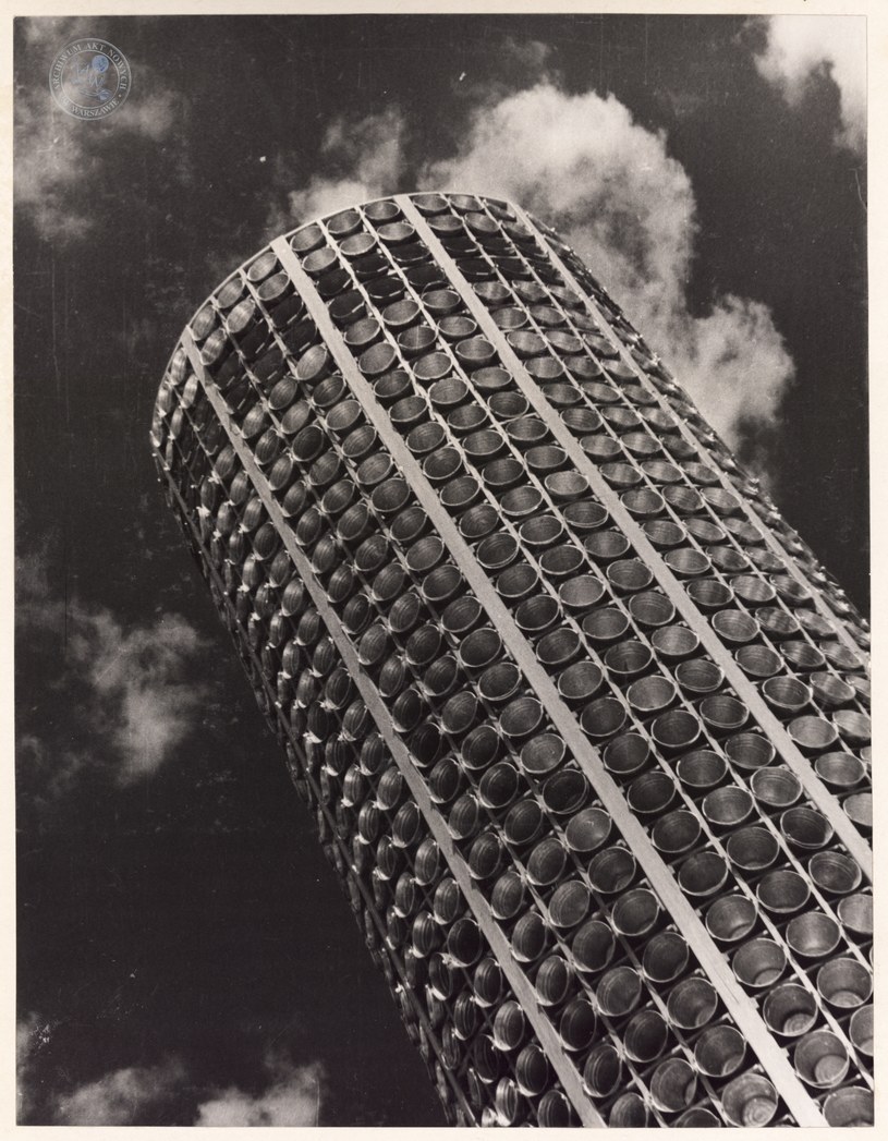 Wieża z wiader, Wystawa Ziem Odzyskanych, Wrocław, 1948 rok /materiały prasowe