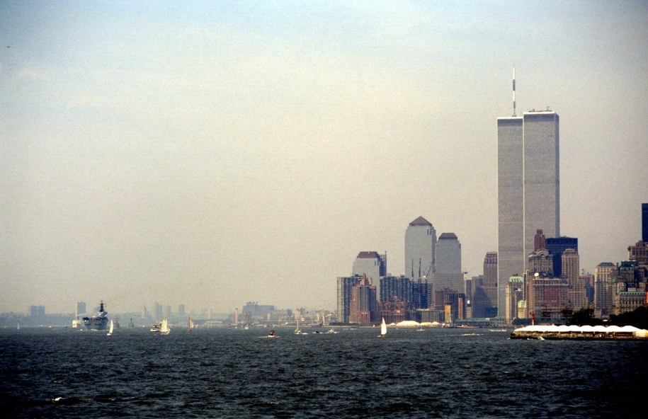 Wieże WTC w 1986 roku /PAP/DPA