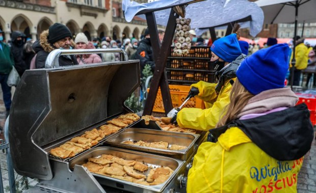 Wigilia dla potrzebujących znów w Krakowie. Pomóż stworzyć świąteczne paczki! 