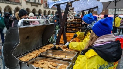 Wigilia dla potrzebujących znów w Krakowie. Pomóż stworzyć świąteczne paczki! 