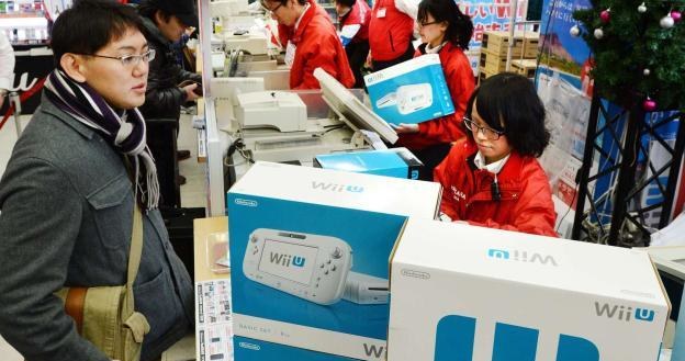 Wii U - zdjęcie jednego ze sklepów w dniu debiutu konsoli Nintendo /AFP