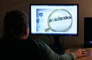 28 listopada 2010 czołowe dzienniki amerykańskie i europejskie opublikowały omówienie 250 tys. poufnych depesz dyplomatycznych z ambasad USA. Udostępnił je portal WikiLeaks. 