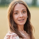 Wiktoria nagle pokazała się u jego boku. Trudno uwierzyć, co razem robili