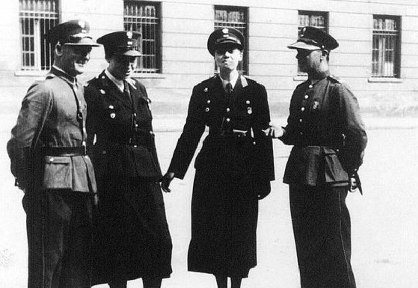 Wileńska mafia miała "w kieszeni" licznych policjantów. Dzięki temu zapewniała sobie względne bezpieczeństwo... /Wikimedia Commons /materiały prasowe