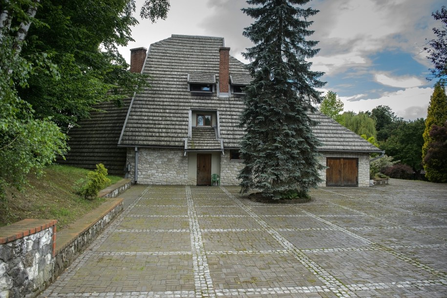 Willa w Kazimierzu Dolnym przy ul. Góry, którą wg CBA w 2009 r. mieli kupić na podstawioną osobę Jolanta i Aleksander Kwaśniewscy /Wojciech Pacewicz /PAP