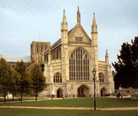 Winchester, katedra, fasada zachodnia, ok. 1360-66 /Encyklopedia Internautica