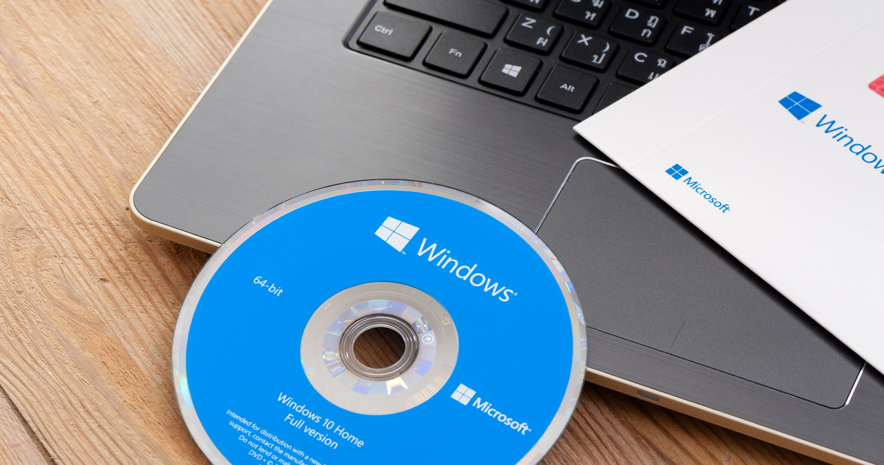 Windows 10 z problematyczną aktualizacją /123RF/PICSEL