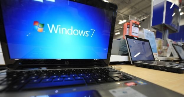 Windows 7 szybko zyskuje zaufanie branży IT /AFP