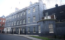 “Winne piątki” na Downing Street. Imprezowano nawet podczas lockdownu