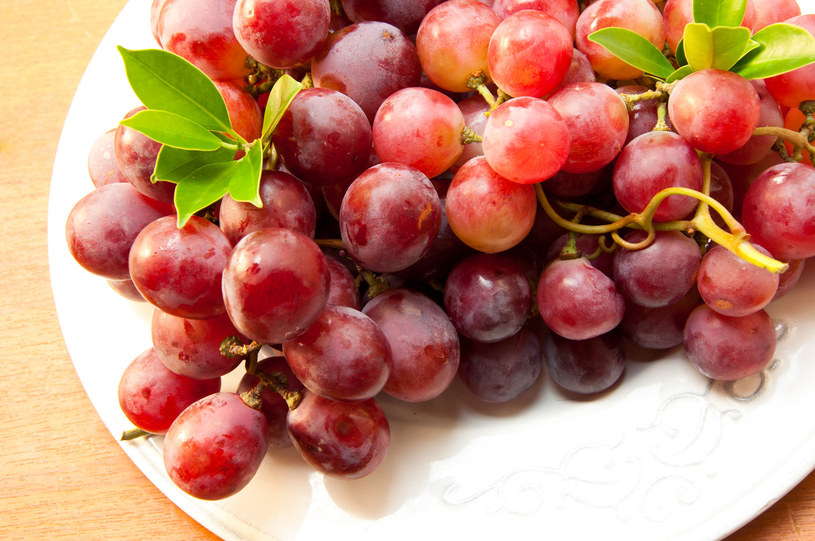 Winogrona - wyglądają niepozornie, ale mają w sobie moc! /123RF/PICSEL