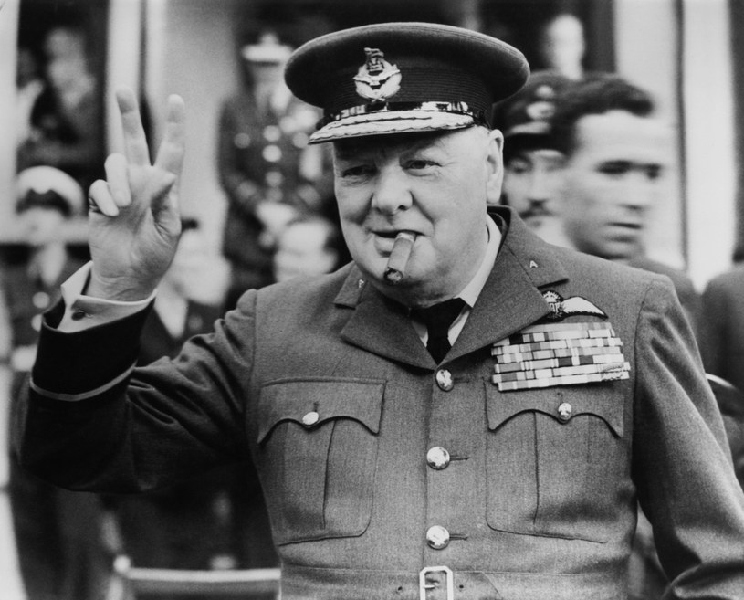 Winston Churchill z nieodzownym cygarem /Getty Images/Flash Press Media