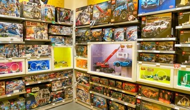 Wiosenna wyprzedaż klocków LEGO w Smyku! Kultowe zestawy już od 55 złotych! 