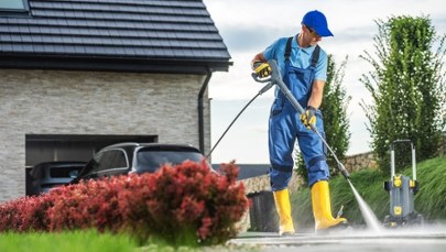 Wiosenne porządki w ogrodzie. TOP 5 niezbędnych sprzętów