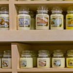 Wiosenne świece Yankee Candle 40% taniej w Biedronce! Są trwałe i pachną obłędnie! 