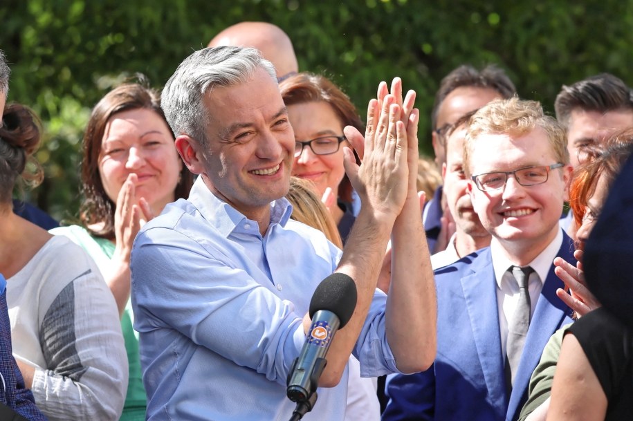 Wiosna nadal rozpatruje możliwość samodzielnego startu w wyborach / 	Tomasz Gzell    /PAP