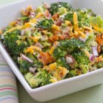 Wiosną zawsze robię taką sałatkę. Rodzina i znajomi proszą o dokładkę 