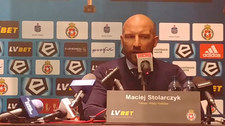 Wisła Kraków. Trener Stolarczyk po 4-0 z Legią. Wideo