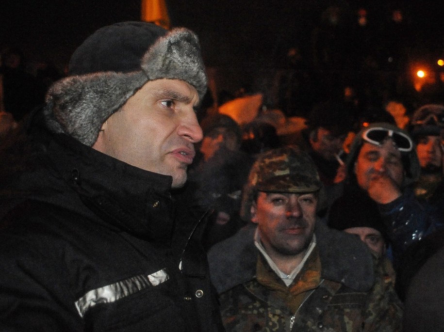 Witalij Kliczko na Majdanie /ROMAN PILIPEY /PAP/EPA