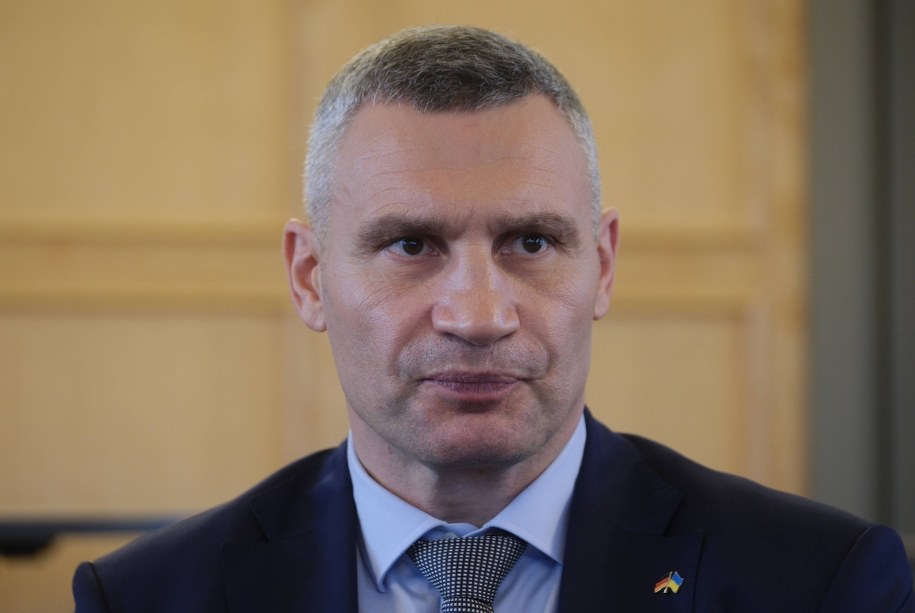 Witalij Kliczko przyznał w wywiadzie, że na froncie nie ma postępów /Sebastian Willnow /PAP/EPA