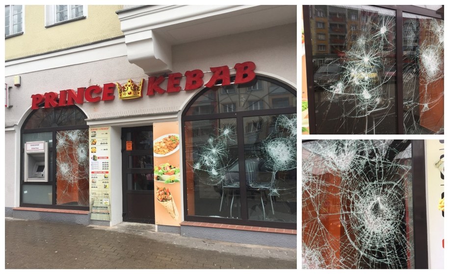 Witryny zniszczone w drugim barze należącym do tego samego właściciela /Piotr Bułakowski /RMF FM