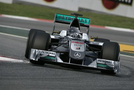 Wizualizacja nowego bolidu teamu Mercedes GP Petronas / kliknij /Informacja prasowa