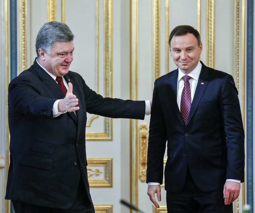 Wizyta prezydenta Polski na Ukrainie została pozytywnie oceniona w tamtejszych mediach /Paweł Supernak /PAP