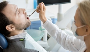 Wizyta u dentysty znowu droższa. Ceny rosną z jednego powodu