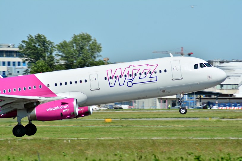 Wizz Air zwolni tysiąc osób /123RF/PICSEL