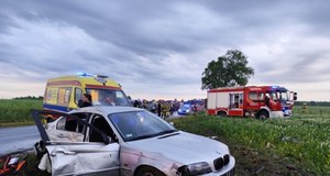 Wjechał bmw w rowerzystów. 12-latek nie żyje