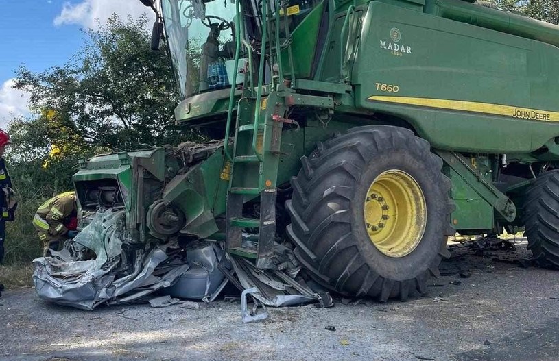 Wjechał prosto w kombajn. 18-latek nie miał żadnych szans